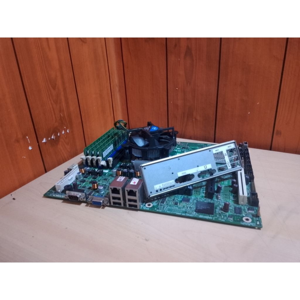 Mainboard server intel Xeon