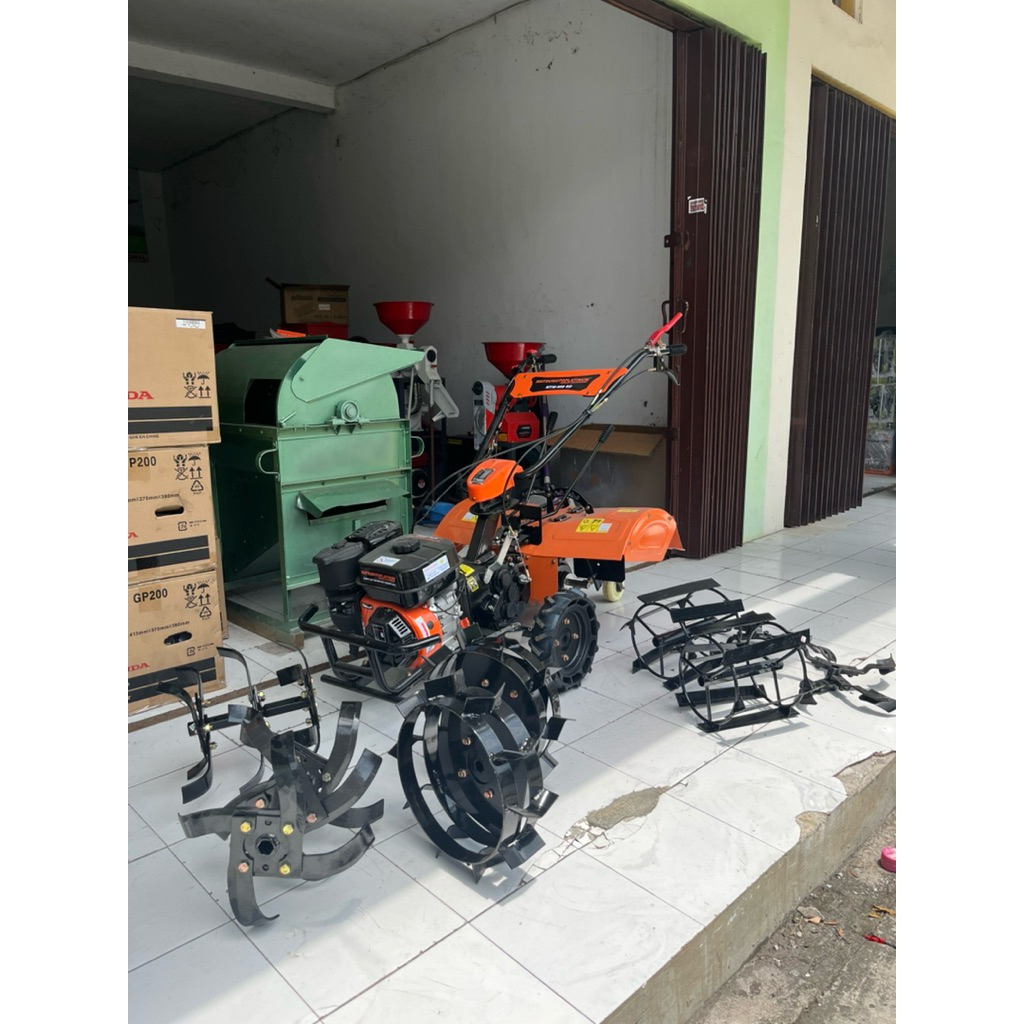 MESIN CULTIVATOR PEMBUAT BEDENGAN ATAU PARIT MATSUMOTO MTM 900 RD