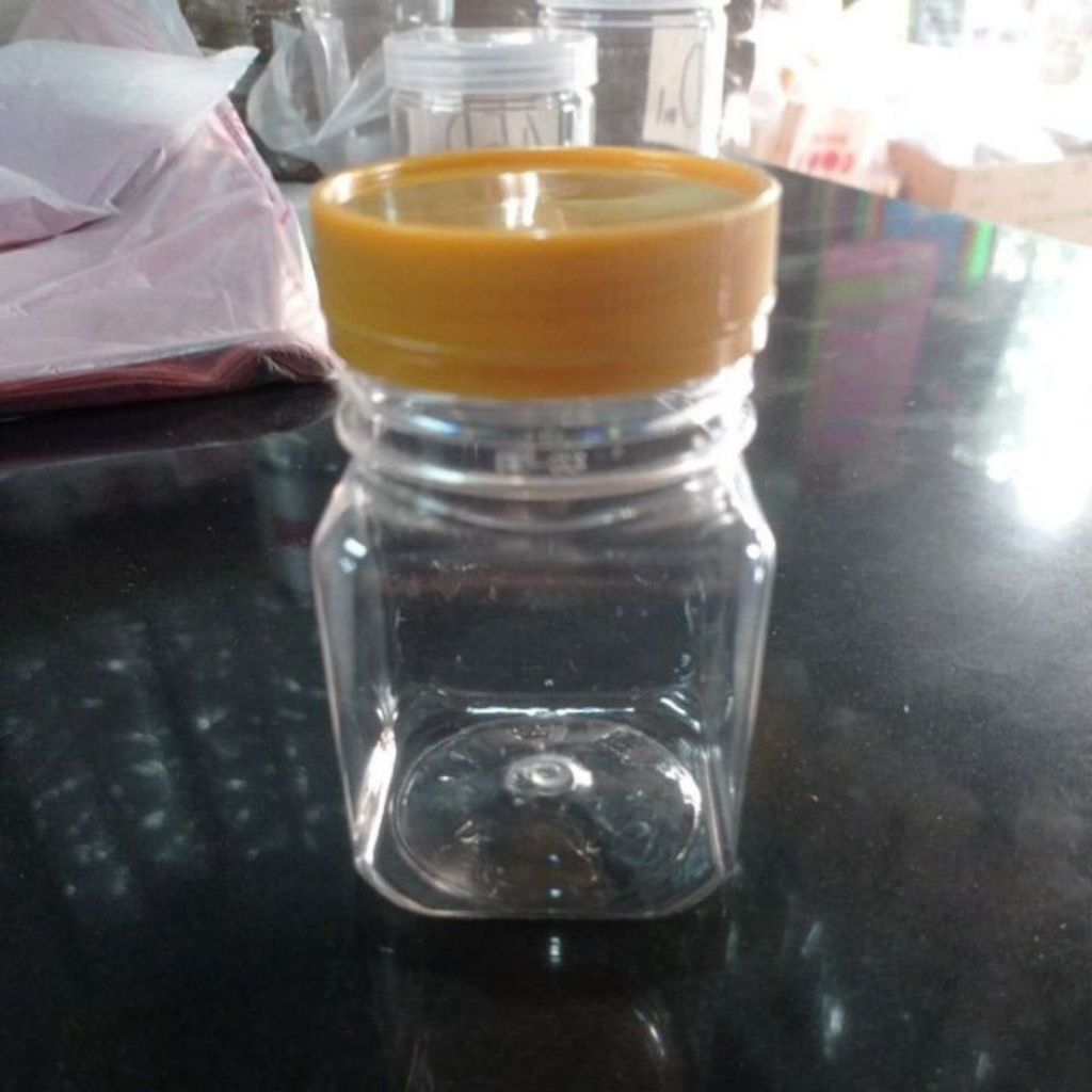 toples plastik segi 200 ml 1 BAL