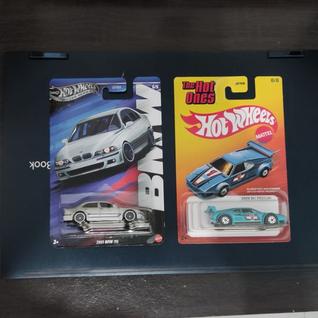 Hot Wheels BMW M5 + BMW M1 Procar