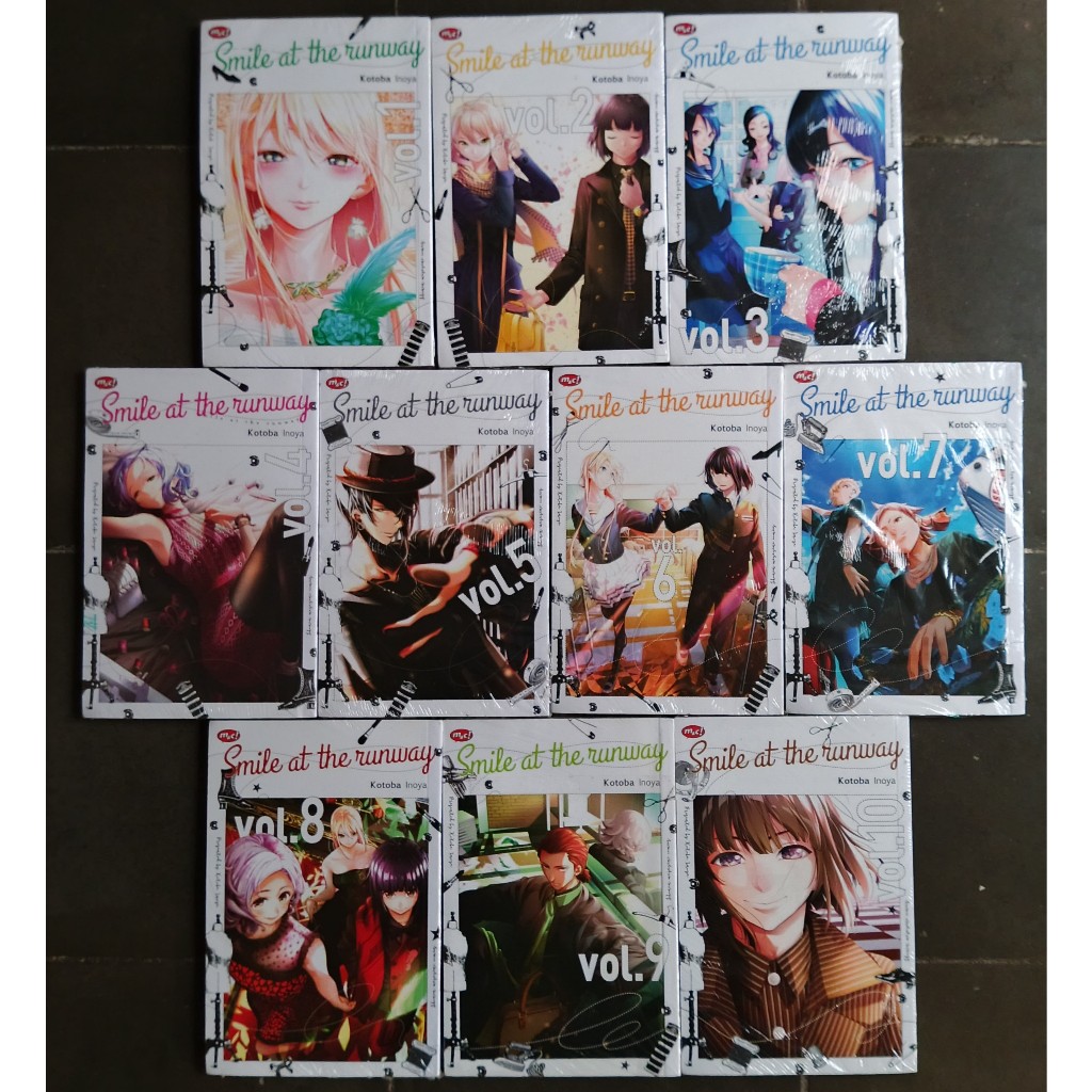 Komik Smile at the Runway 1-10 Dijual Sepaket/Set (Segel)