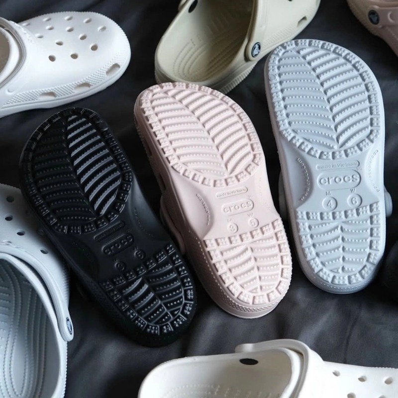 NEW ORI CROCS UNISEX CLASSIC CLOG/SANDAL CROCS/SENDAL WANITA/SENDAL PRIA/CROCS OFFICIAL STORE