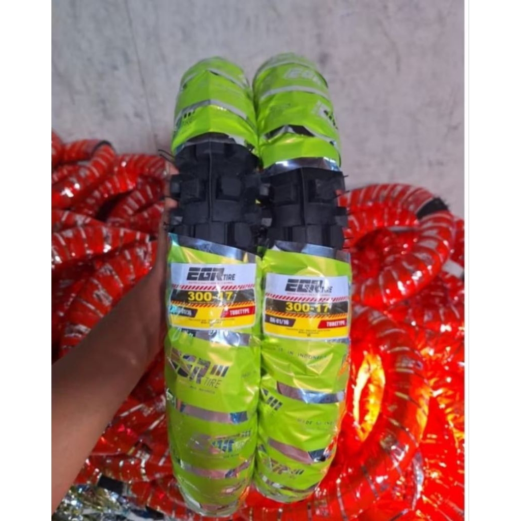 BAN CROSS RING 17 UKURAN 275 DAN 300