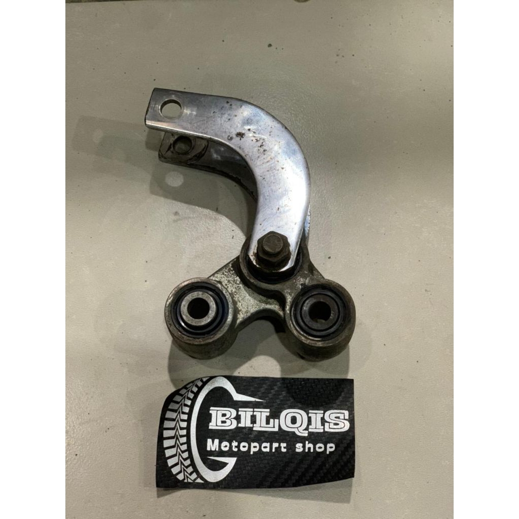 unitrack unitrek ayunan shock belakang ori original yamaha vixion old vixion lama 3C1