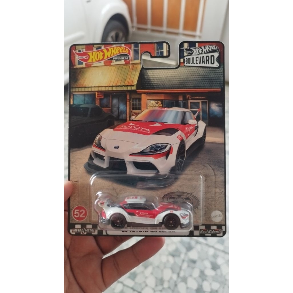 hot wheels premium GR supra boulevard
