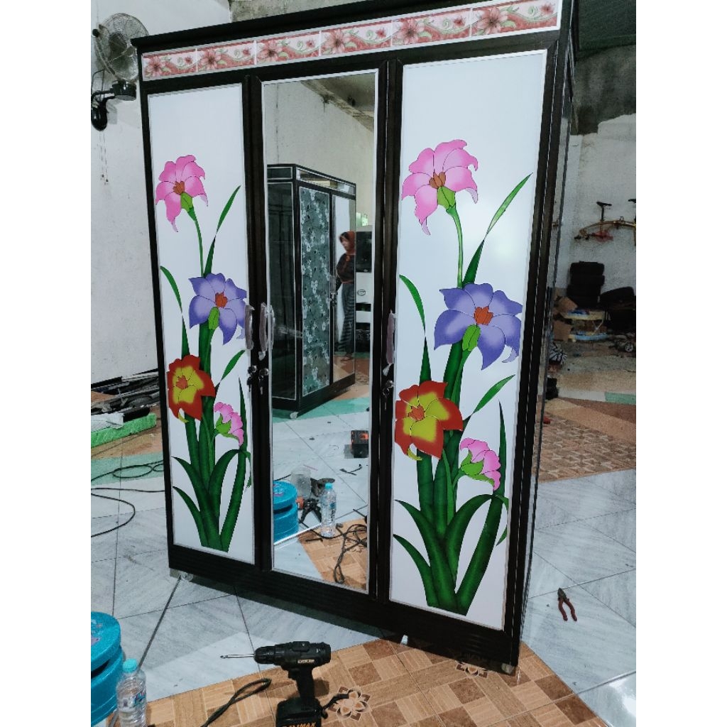 Lemari pakaian lemari baju aluminium