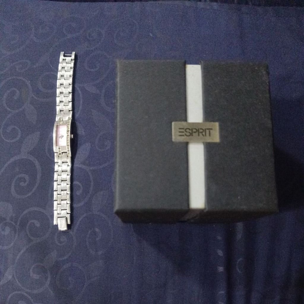 preloved jam tangan wanita Esprit analog ungu lucu hobi koleksi