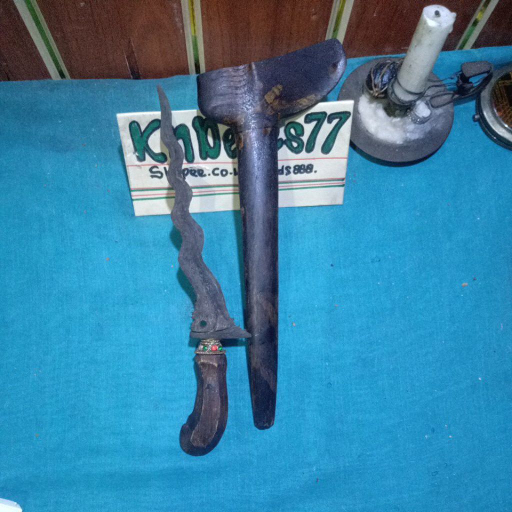 keris ageman sepuh nogo kikik Luk 9 Gresik