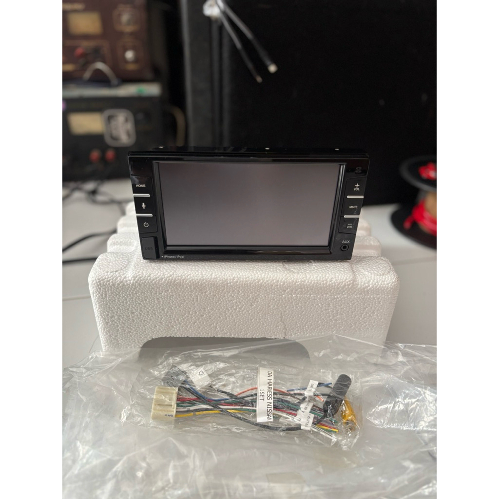 Headunit Clarion Applecarplay dan Android Auto