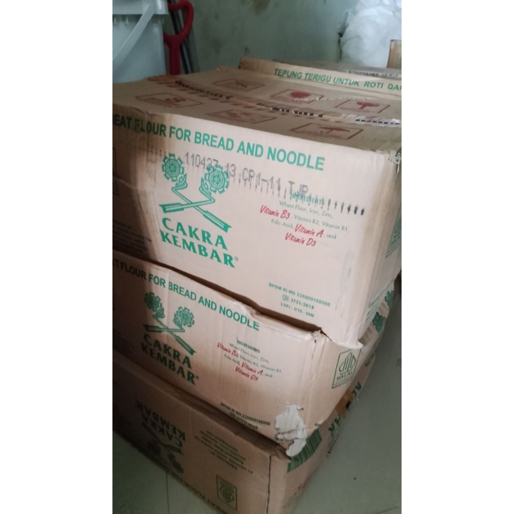 Tepung Cakra Kembar PREMIUM 1 DUS