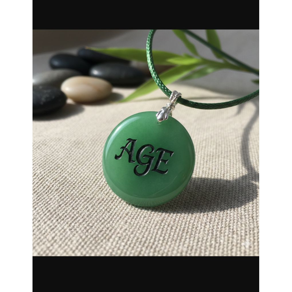 AGE LIONTIN HIJAU LIONTIN GIOK LIONTIN BATU HIJAU ASLI