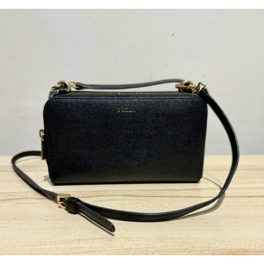 FRL WOC women sling bag