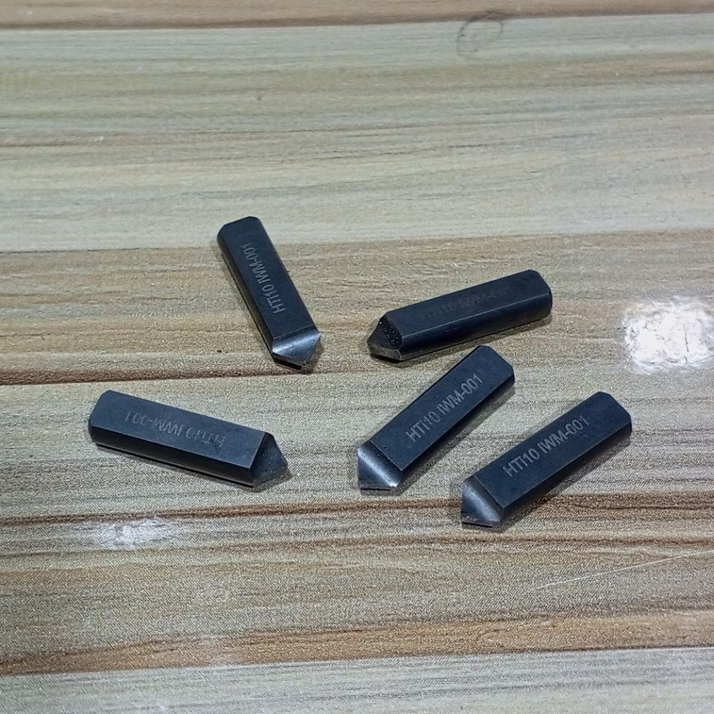 Insert bubut PCD diamond as 5mm untuk almunium kinclong mata pisau bubut