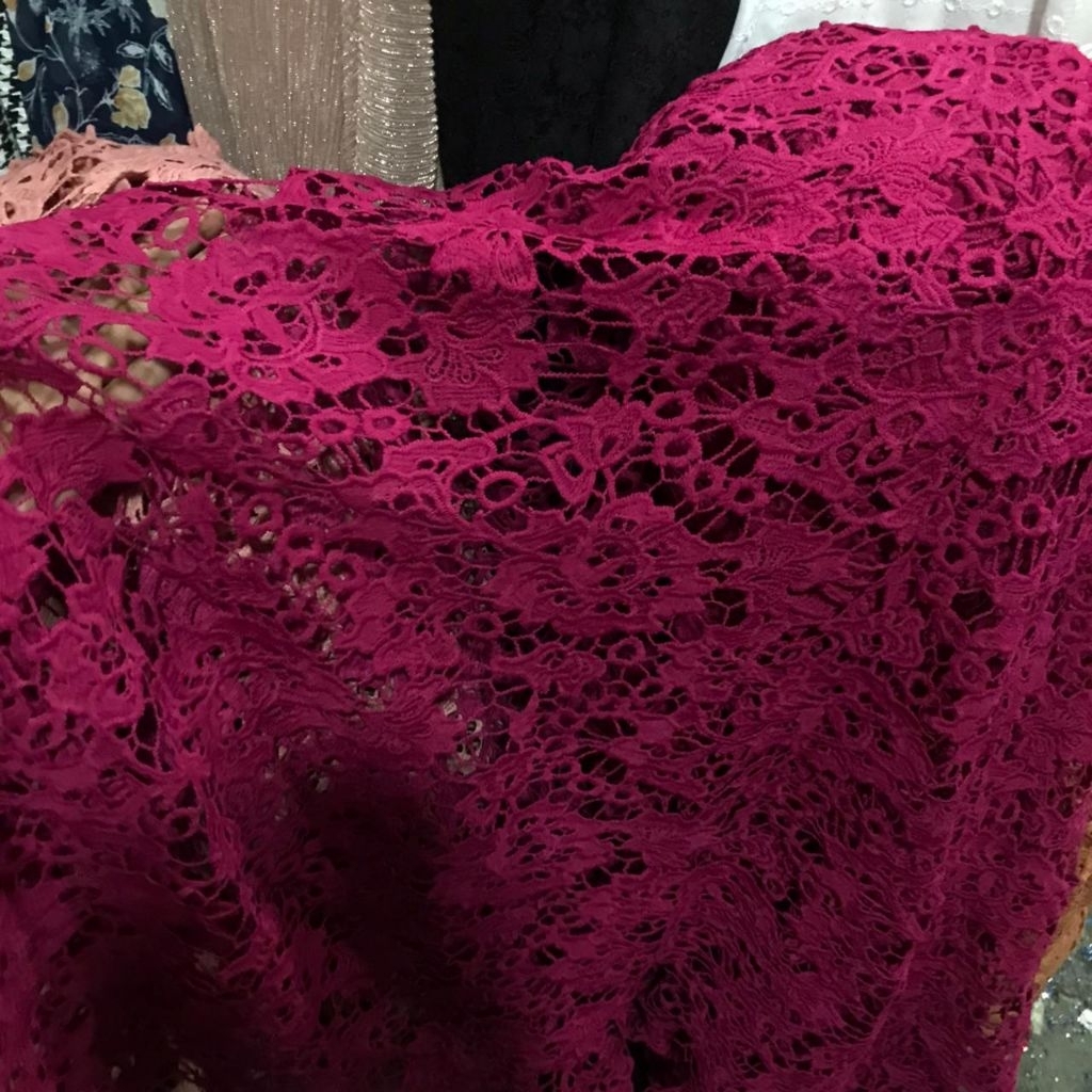 kain brokat prada oki ~ kain brokat Prada Nagita ~ kain kebaya