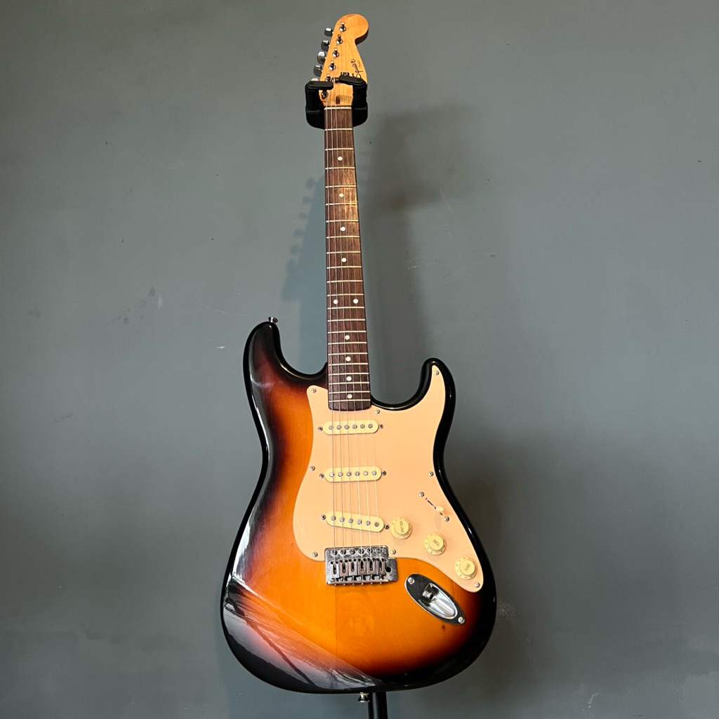 2004 Squier Bullet Strat