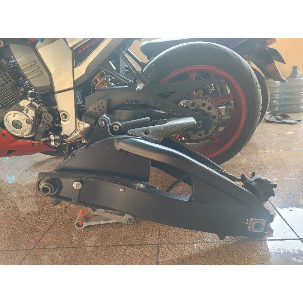 Limbah moge Swingarm CBR 1000RR