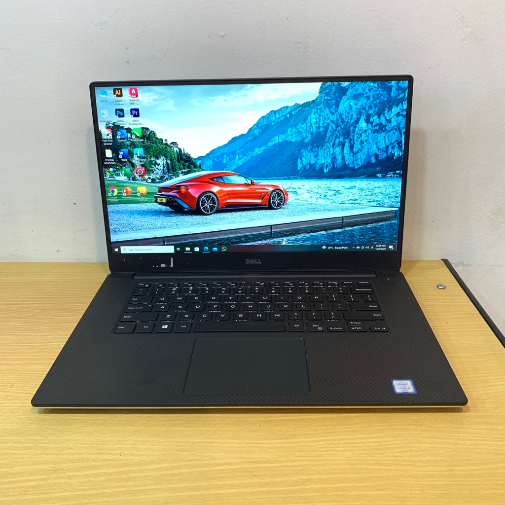 (Laptop) Dell Precision 5520 core i7 gen 7 || RAM 16gb SSD 512gb + 2vga = Intel + Nvidia Quadro