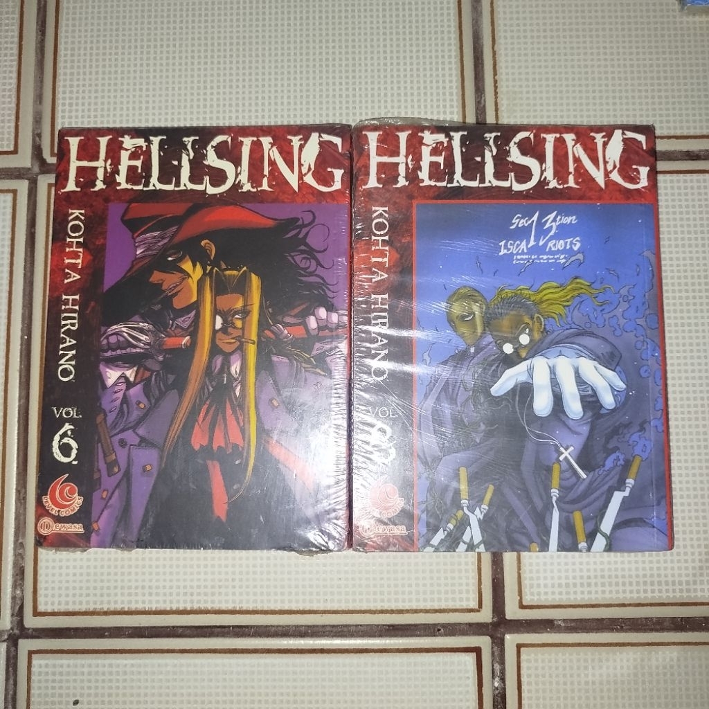 Komik Hellsing vol 6 8 segel