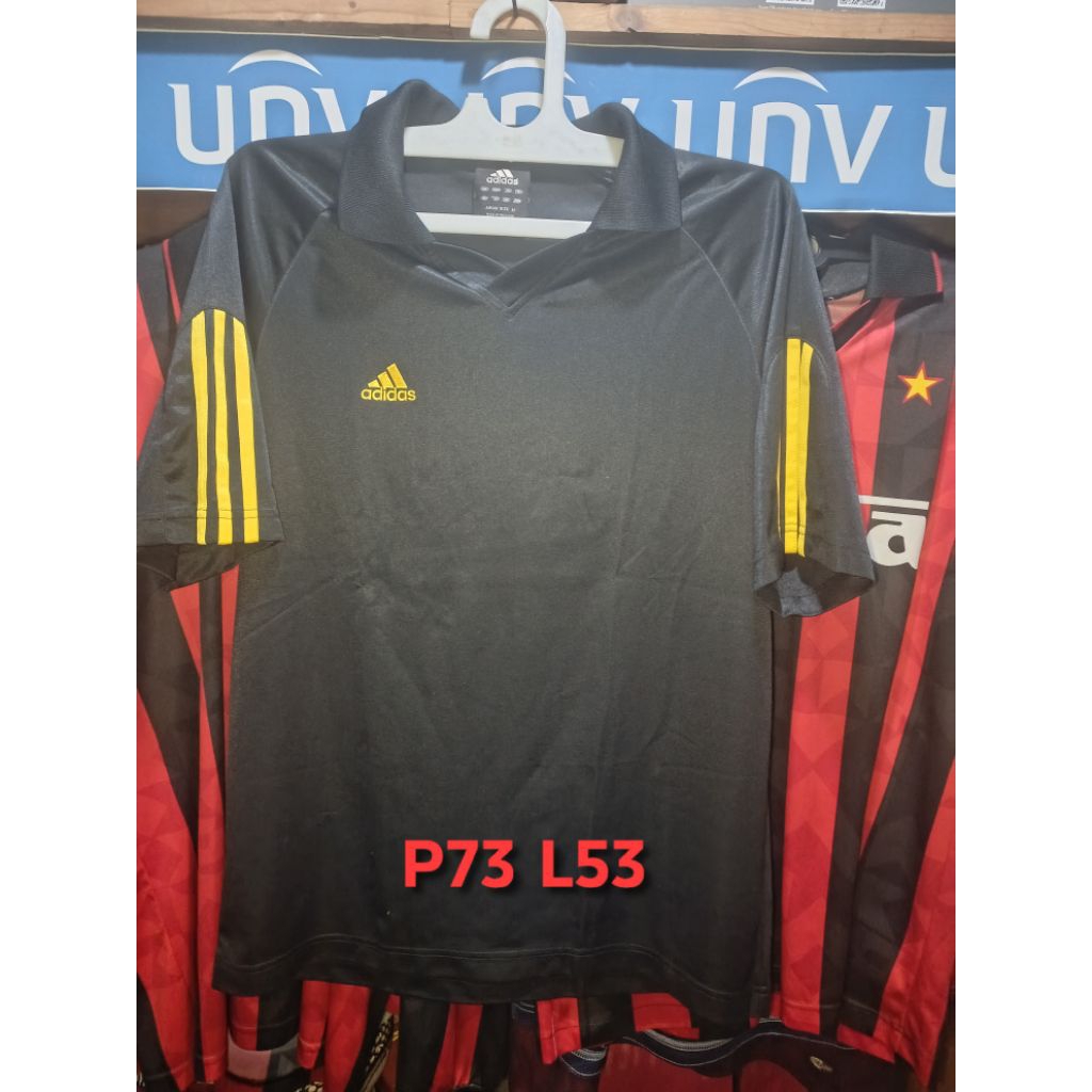 polo adidas hitam