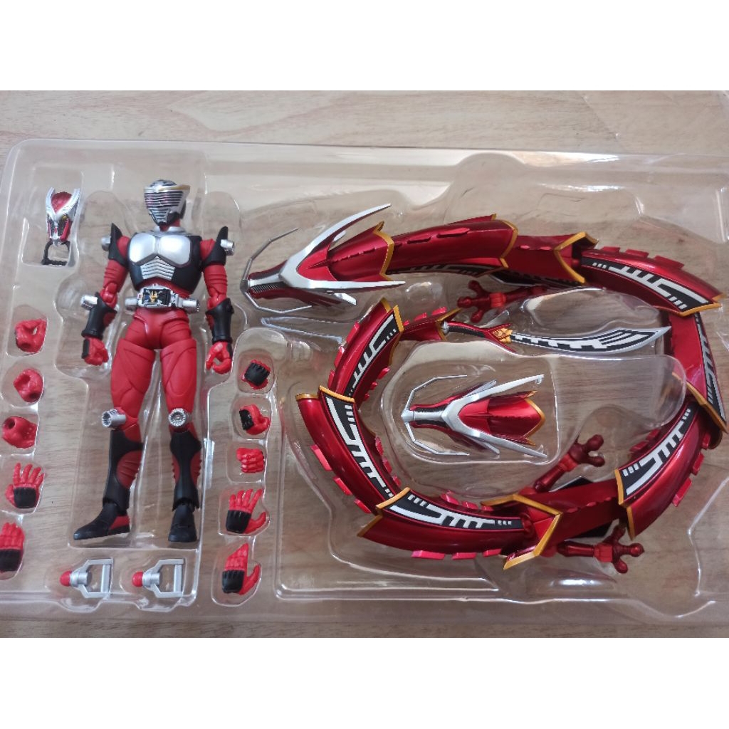 shf kamen rider ryuki & drageder bandai