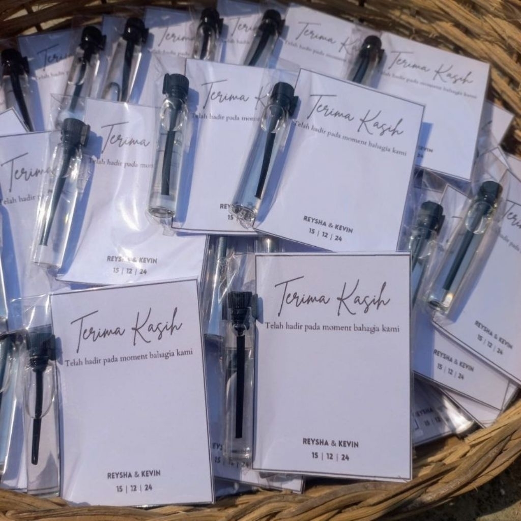 souvenir parfum.souvenir.pernikahan/khitanan dan tasyakuran (free.kartu.ucapan)