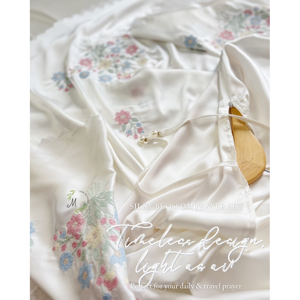 Silky Blossom Prayer Set | Mukena Embroidery