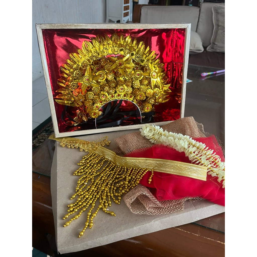 Preloved !!! Suntiang Minang Anak set lengkap dengan kaca,melati, hijau 2 warna dan kalung