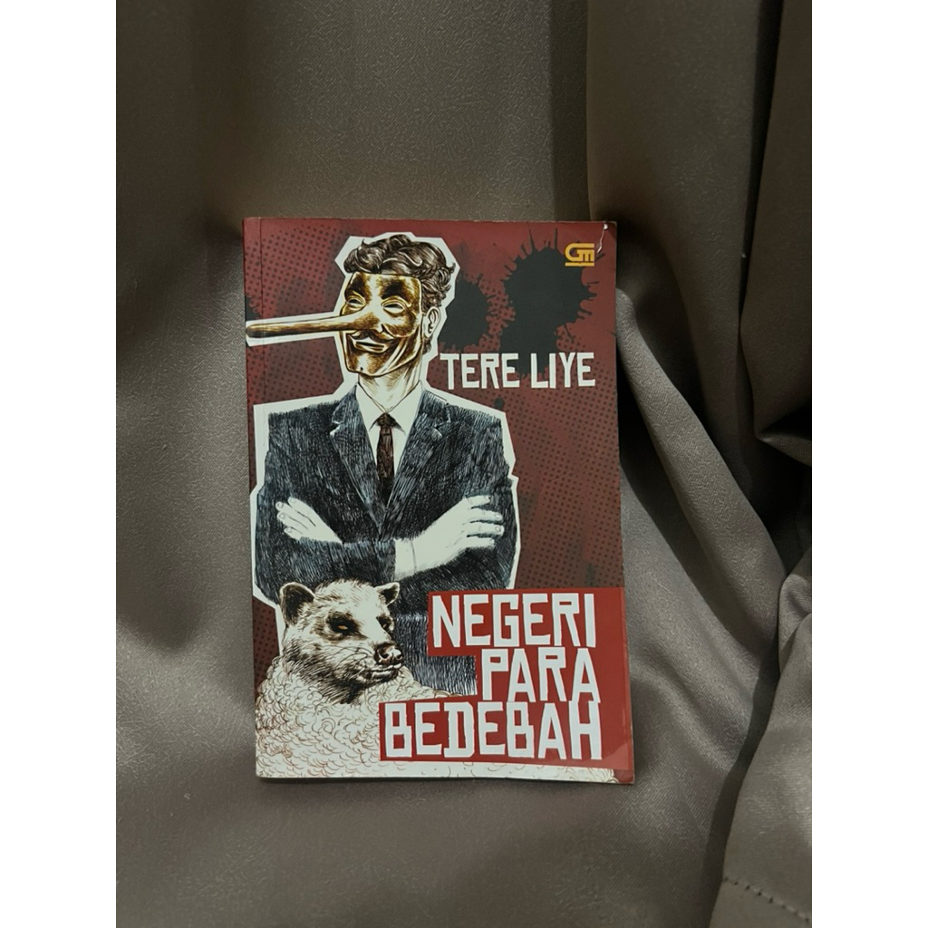 Negeri Para Bedebah - Tere Liye (preloved)