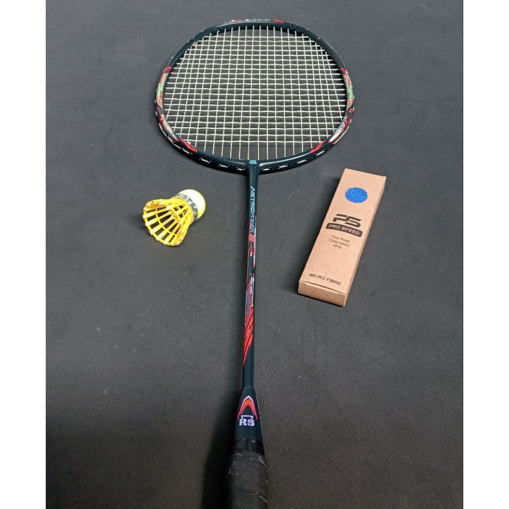Raket badminton bulutangkis bekas second original rs metric power 8 N III