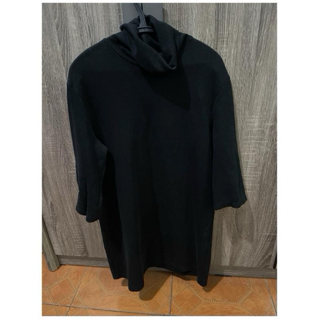Preloved Zara Woman turtleneck hitam polos
