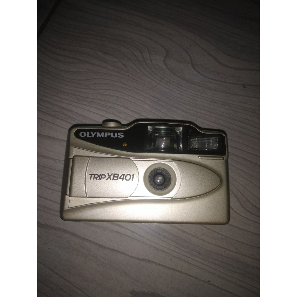 Kamera Olympus Trip XB401