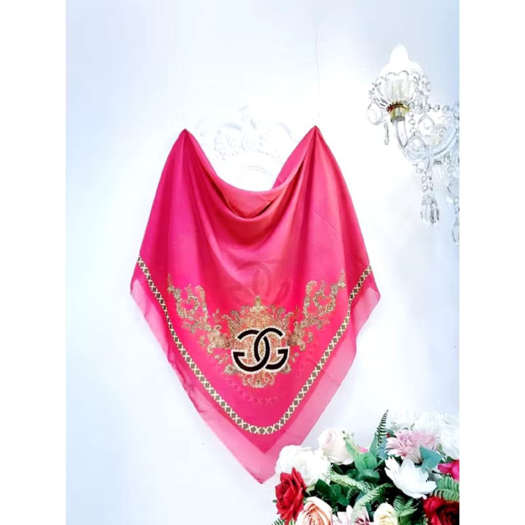 Hijab Square Gucci Pink Fuchsia / Fanta 07 Original by SHR