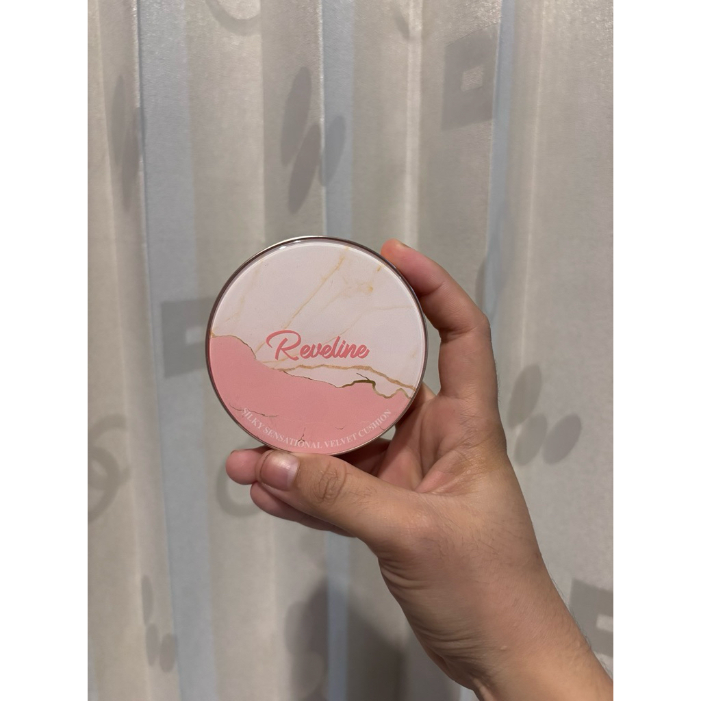 Cushion Reveline Prelove