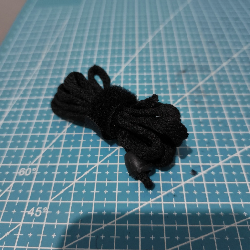 Tali Jaket Hoodie Drawstring Leher Hitam 99cm Copotan / Tali Serut Jaket Ujung Karet