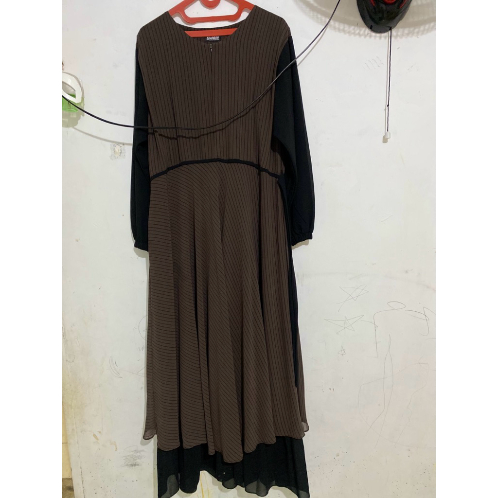 Prelove gamis uwais hijab