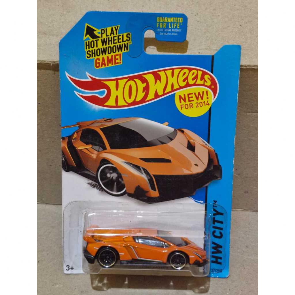 Hot Wheels Lamborgini Veneno Orange 2nd Edition US Card ada akta