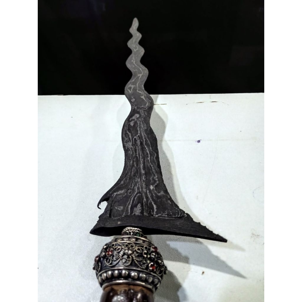 Keris Sepuh Asli Luk 11 Dhapur Sabuk Inten Warangka Ladrang Solo Layak Koleksi I TERMAHAR