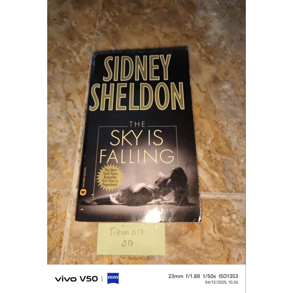 Buku The Sky Is Falling - Sidney Sheldon