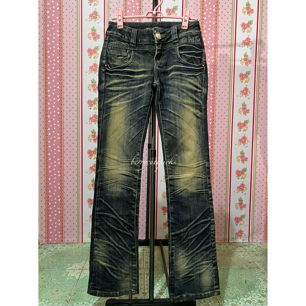 Whiskered Dark Wash Bootcut | cutbray | jeans | y2k | vintage