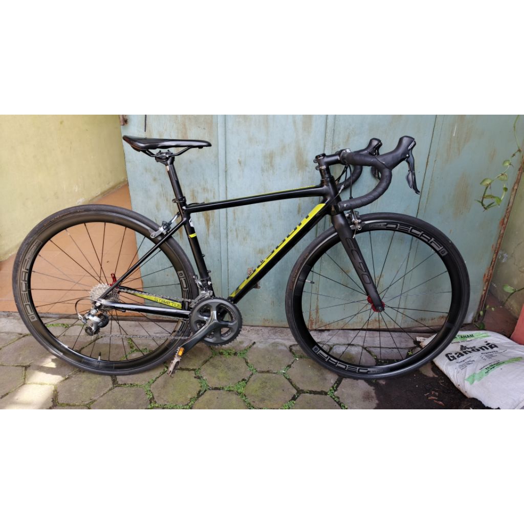 Roadbike polygon stratos s4 size 48 upgrade