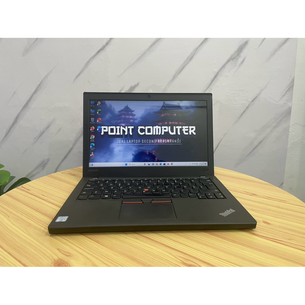 Laptop LENOVO THINKPAD X270