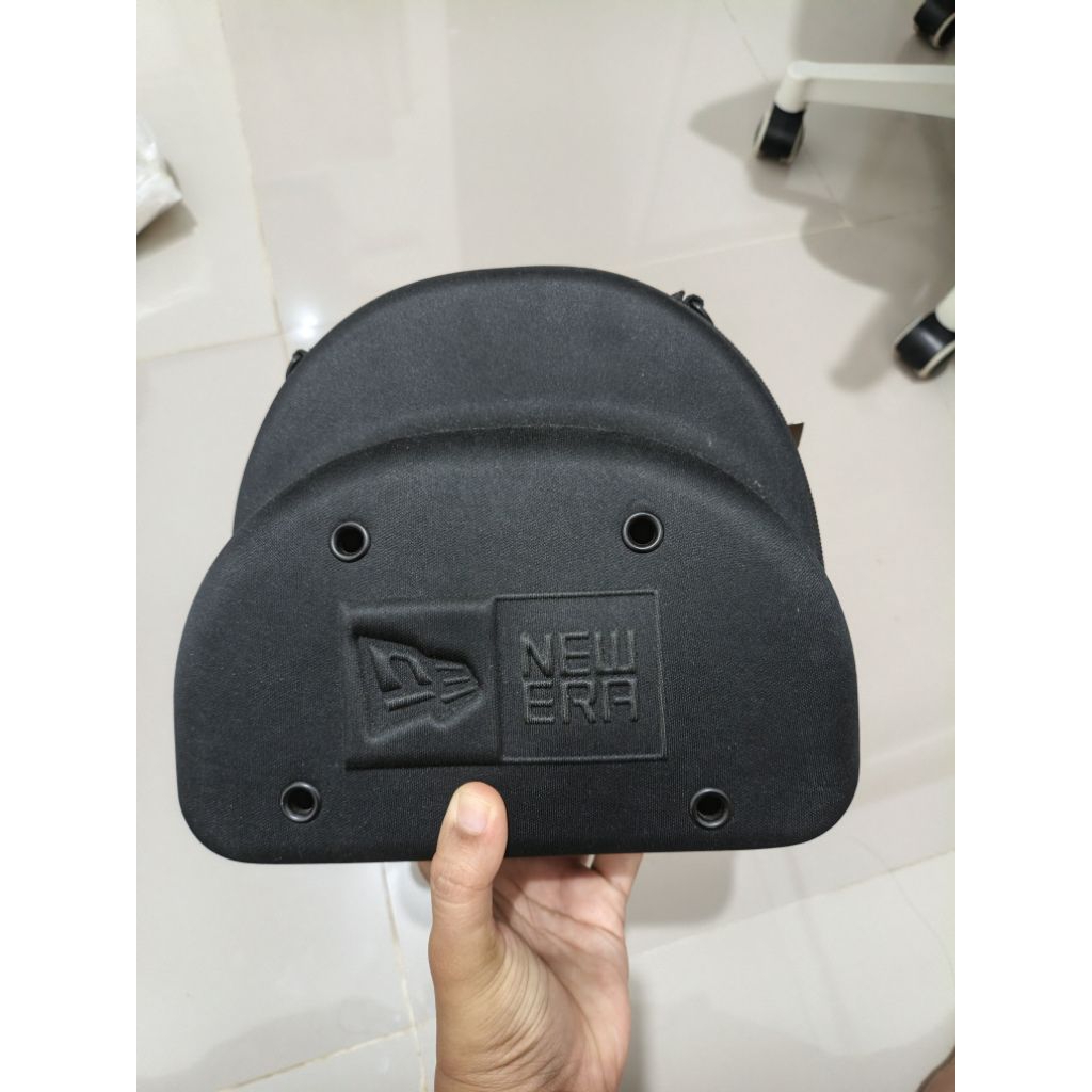 Tas Travel CAP CARRIER NEW ERA 100% ORIGINAL RESMI