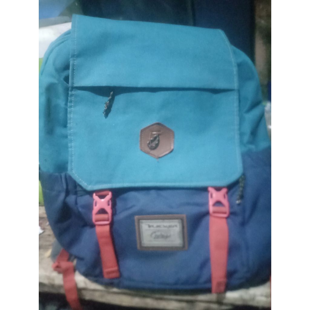 Tas Ransel Tracker