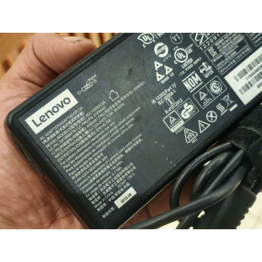 Adapter Charger Lenovo Ideapad Gaming 135W 20V 6.75A OEM second siap pakai