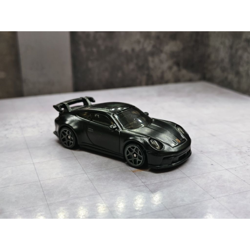 hot wheels porsche 911 hitam doff