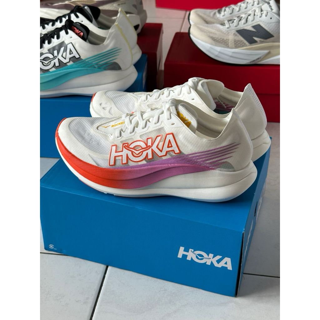 HOKA ROCKET X1