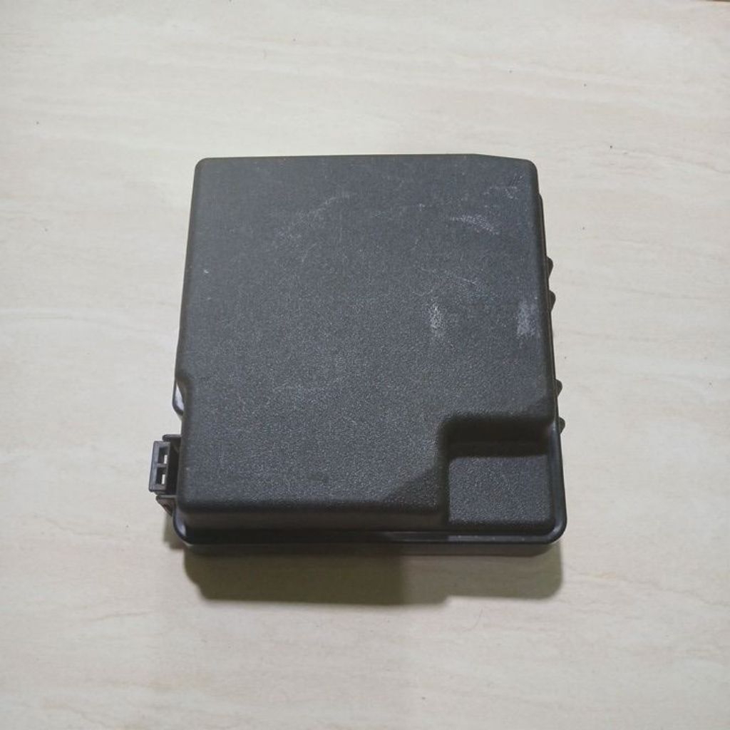 TUTUP BOX SEKRING MOBIL TOYOTA AVANZA 2021,2022 dan AGYA 2023 Up ORIGINAL