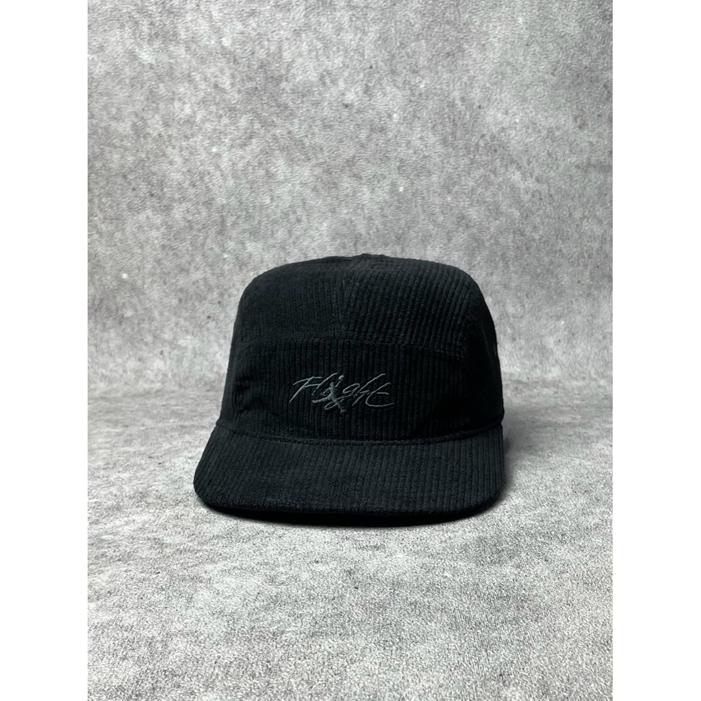 Topi Jordan Flight Jumpman Five Panel Black Corduroy Adjustable