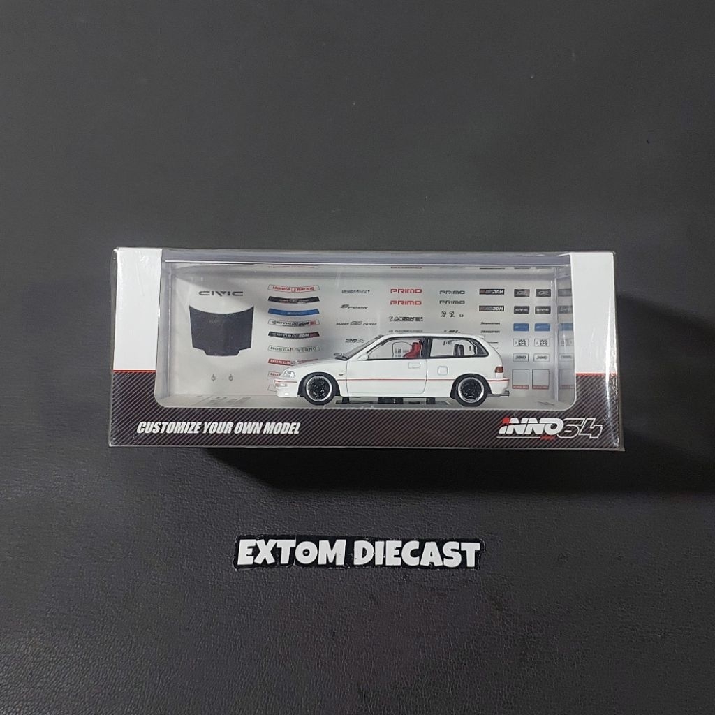 Inno64 Honda Civic EF9 SiR White Edition