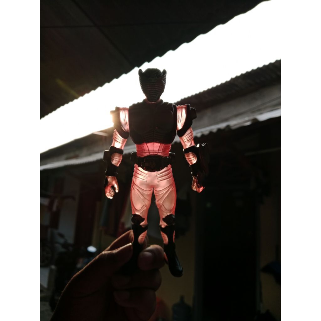 rhs kamen rider ryuki ( ryuki transparan / bening )-+17cm ori bandai